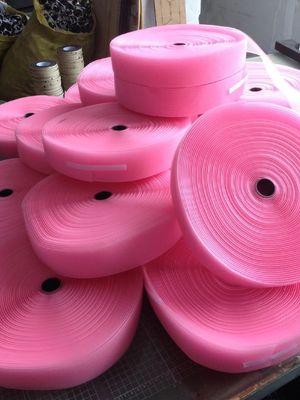 昆山EVA泡綿廠(chǎng)家 代背膠沖型分條及包裝材料在橡膠制品業(yè)的廣泛應(yīng)用